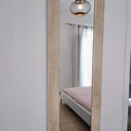 Celeste Lejlighed Ornos (Mykonos)